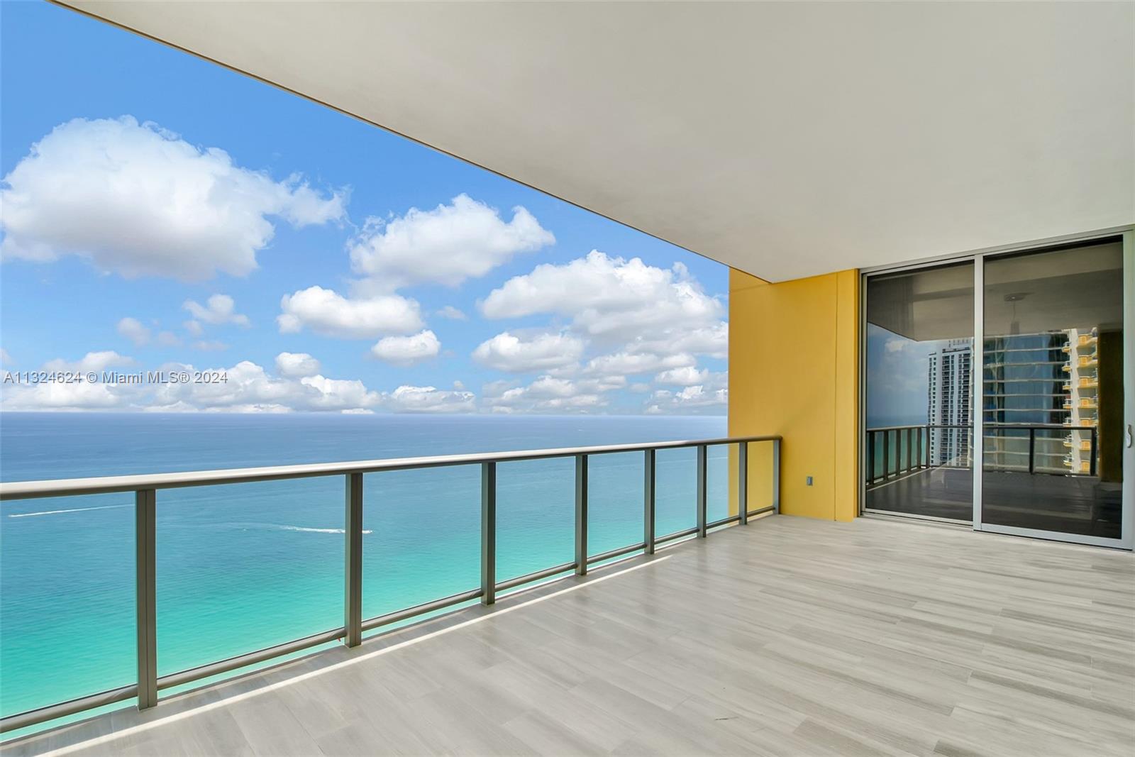 Mansions at Acqualina - Residential