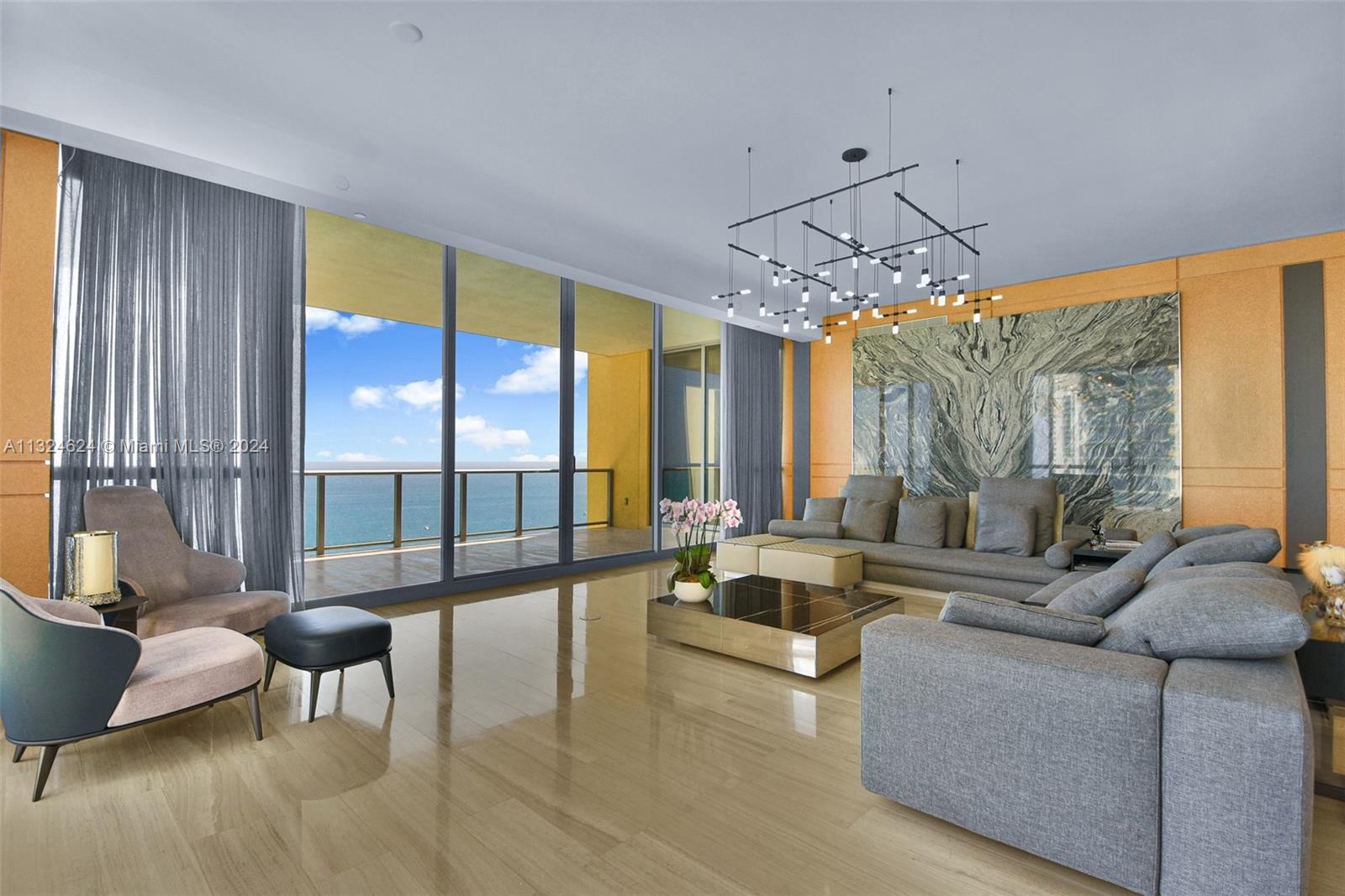 Mansions at Acqualina - Residential
