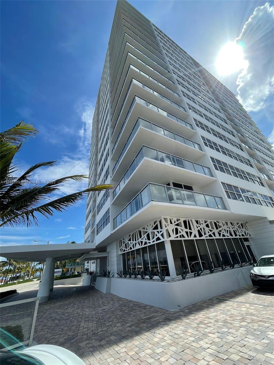 Location Location!!!! One bedroom, One bathroom ocean view condo fully furnished with modern furniture ready for annual or seasonal rental. Tenants will park at the parking lot located behind the building. Steps away from ocean, located right next to Westin Hotel. Walking distance to all the restaurants and tourist attractions. Secure lobby, Washer and dryer on same floor as the condo. Come and Enjoy the beach style living in the heart of Fort Lauderdale beach.ONLY AVAILABLE  FOR SEASONAL RENTAL FROM NOW UNTIL DECEMBER 20th.