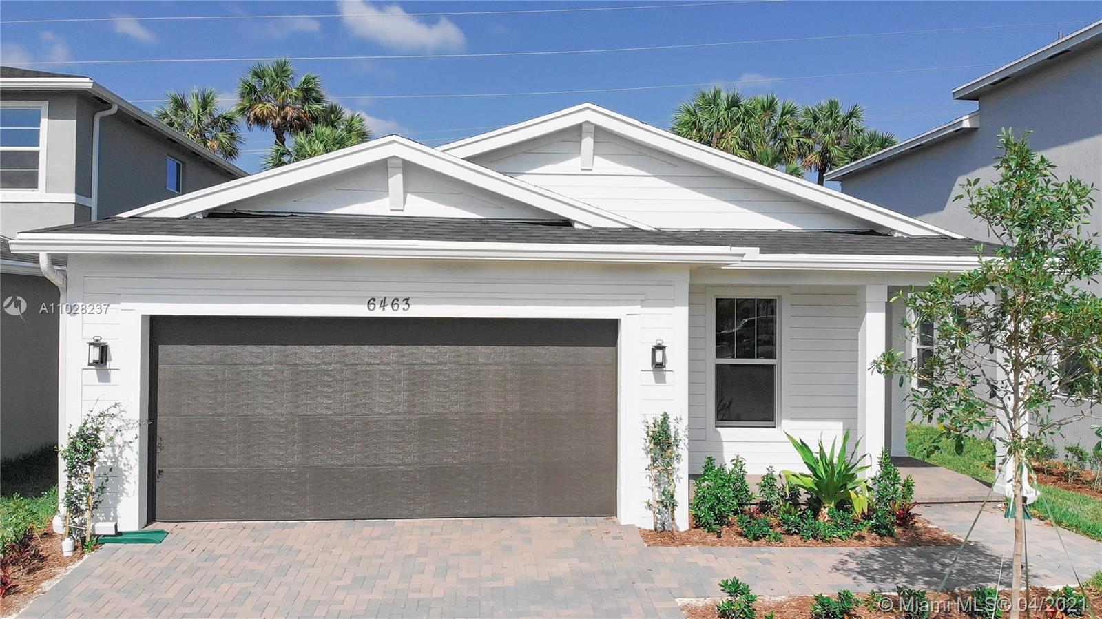 POINTE OF WOODS PUD - Residential Lease