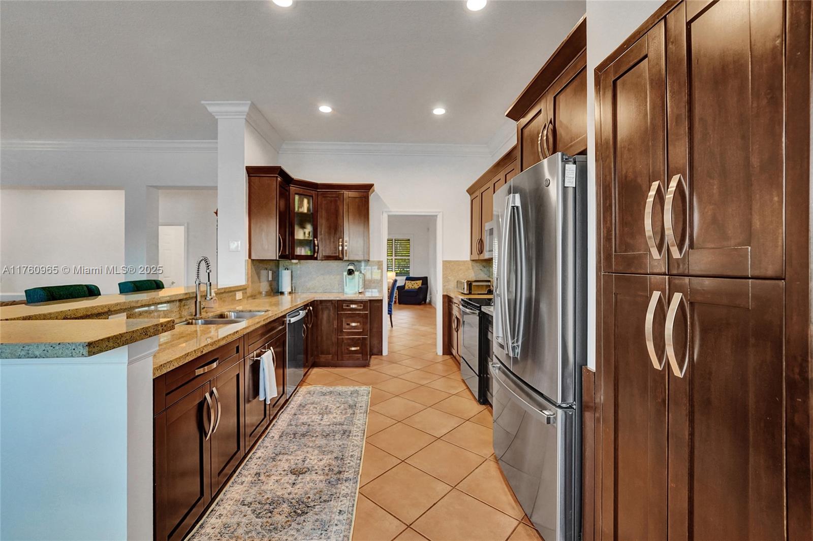 Groves III - Residential