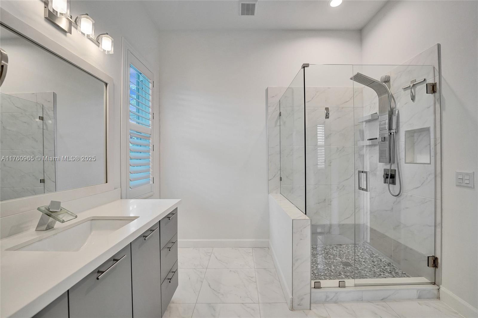 Groves III - Residential