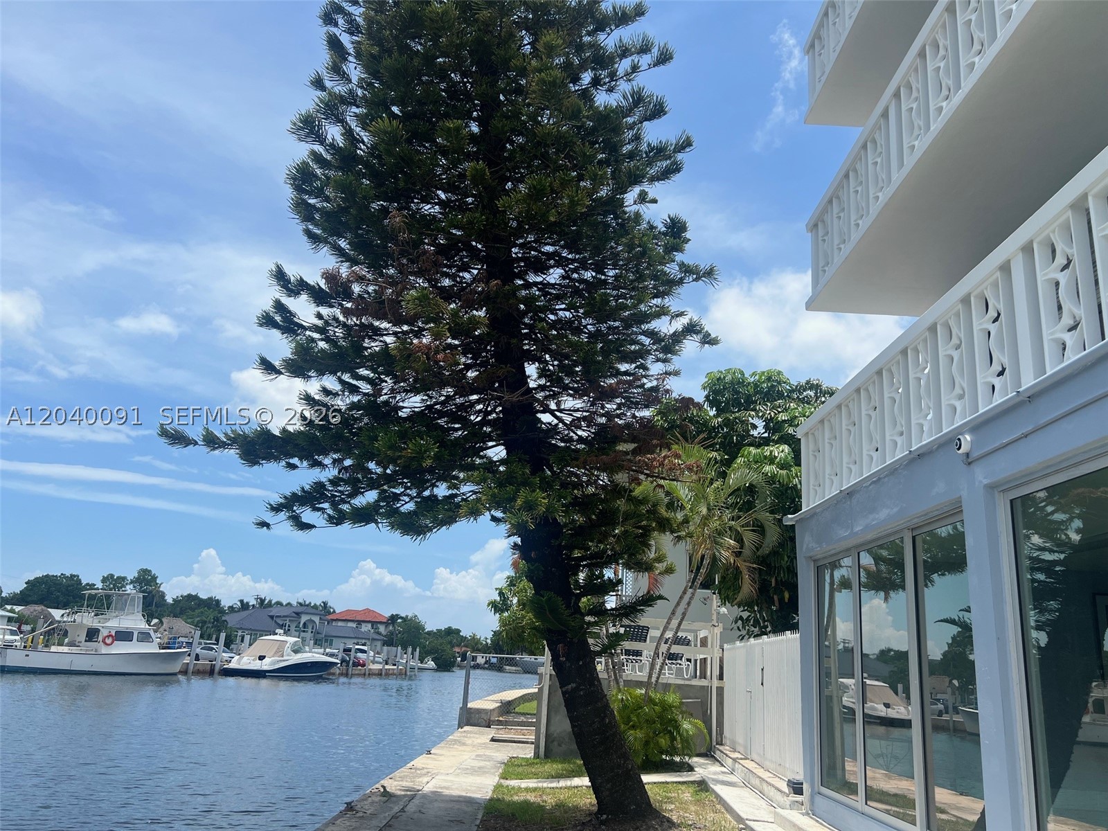 KEYSTONE HARBOR CLUB COND - Residential