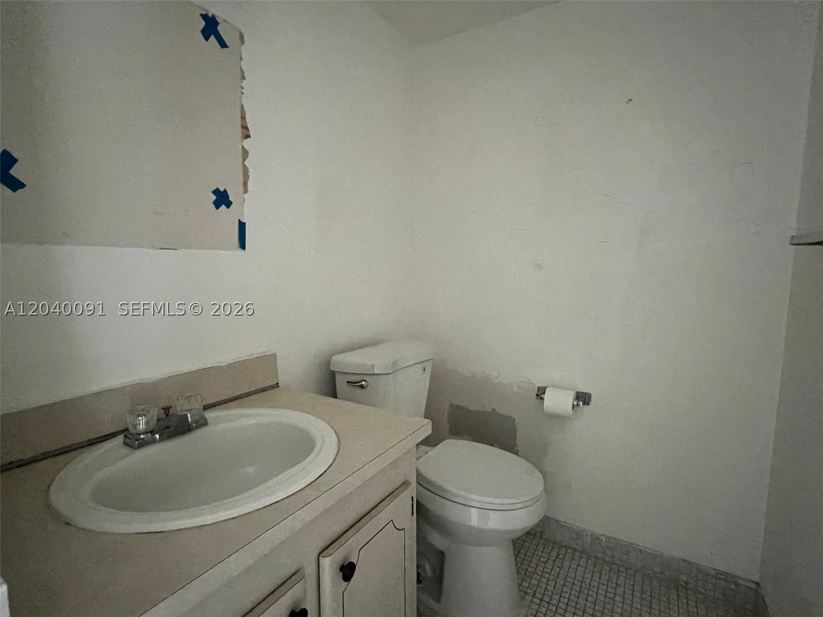 KEYSTONE HARBOR CLUB COND - Residential