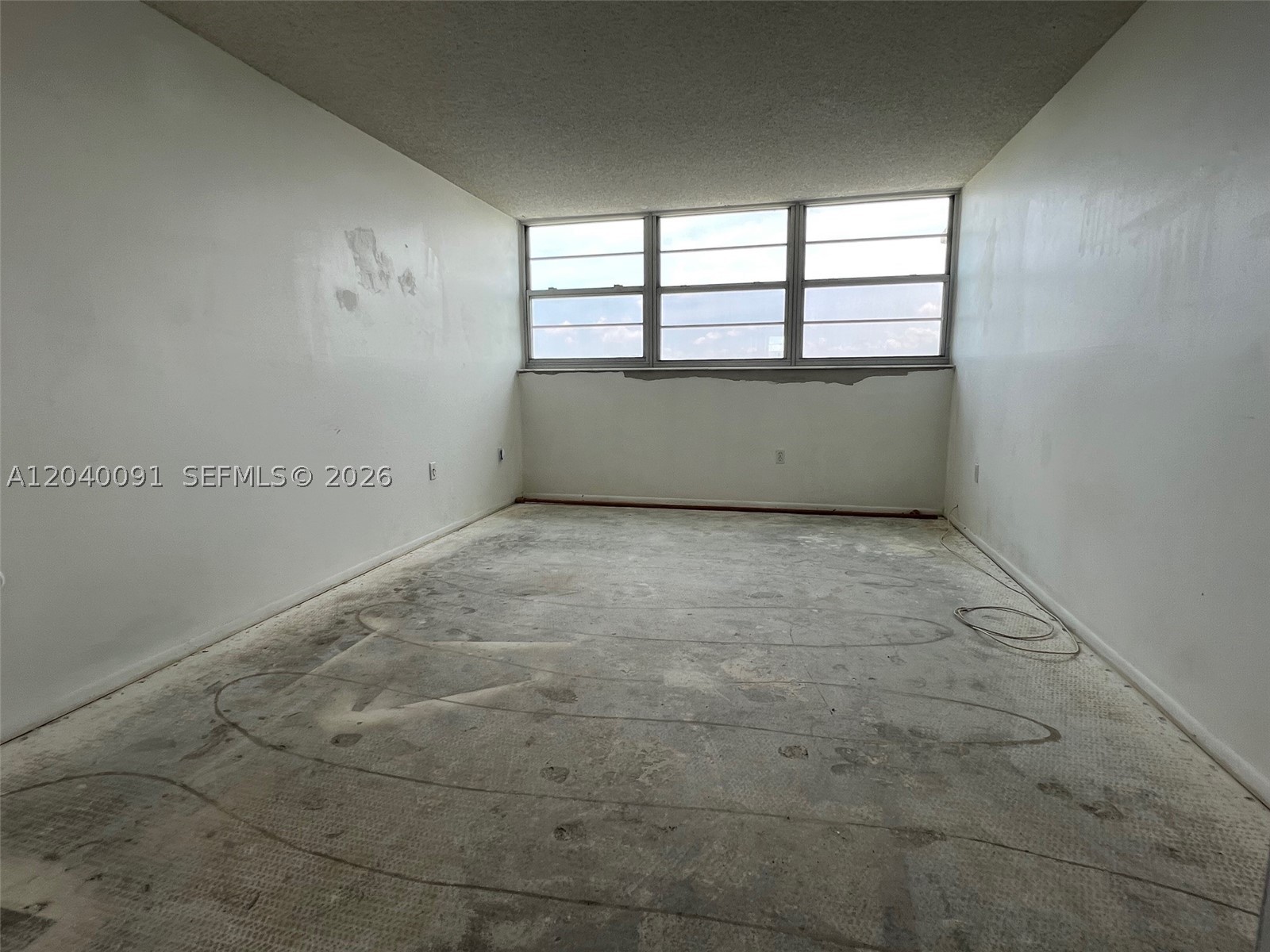 KEYSTONE HARBOR CLUB COND - Residential
