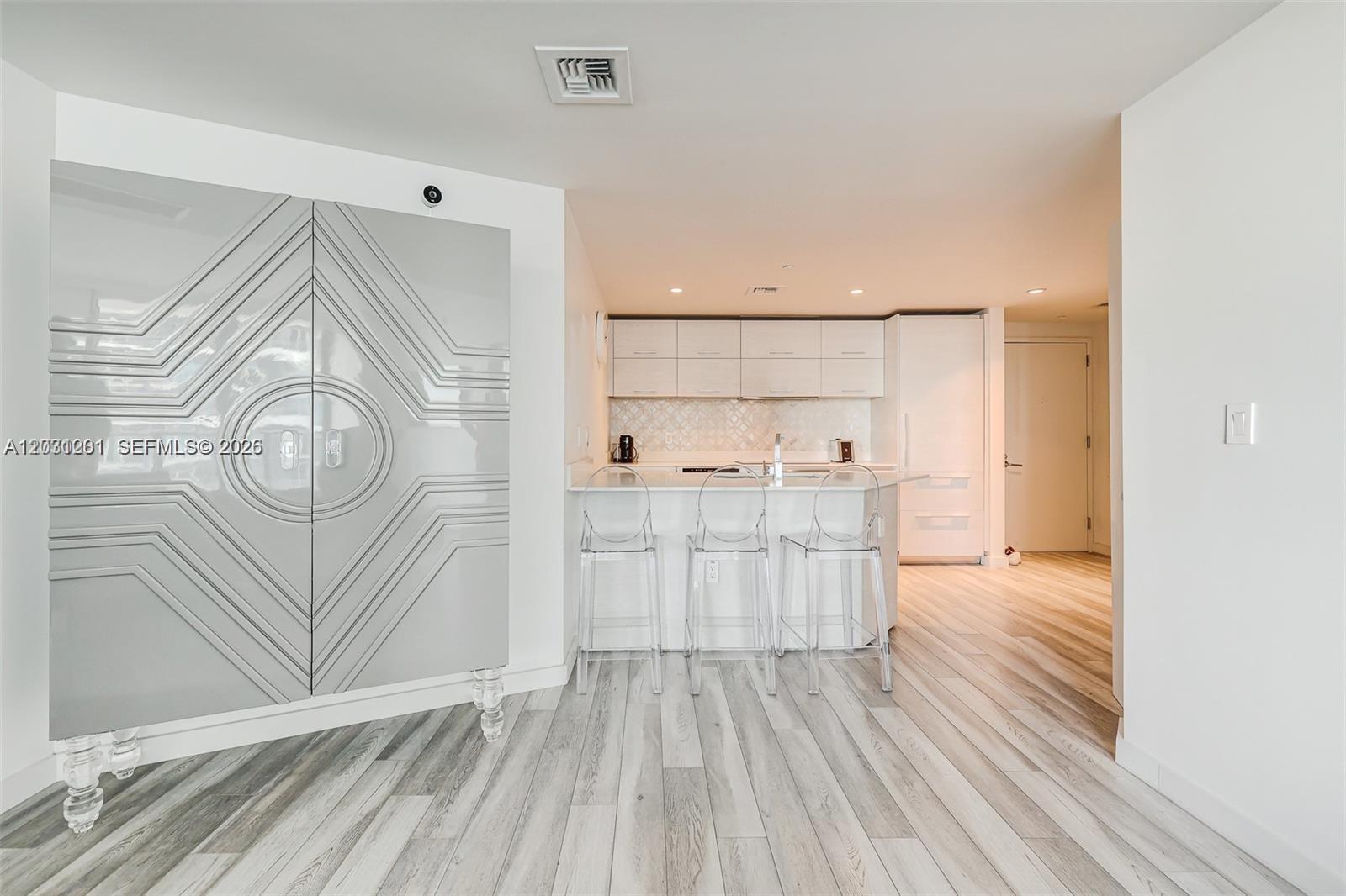 1300 S MIAMI AVENUE CONDO - Residential
