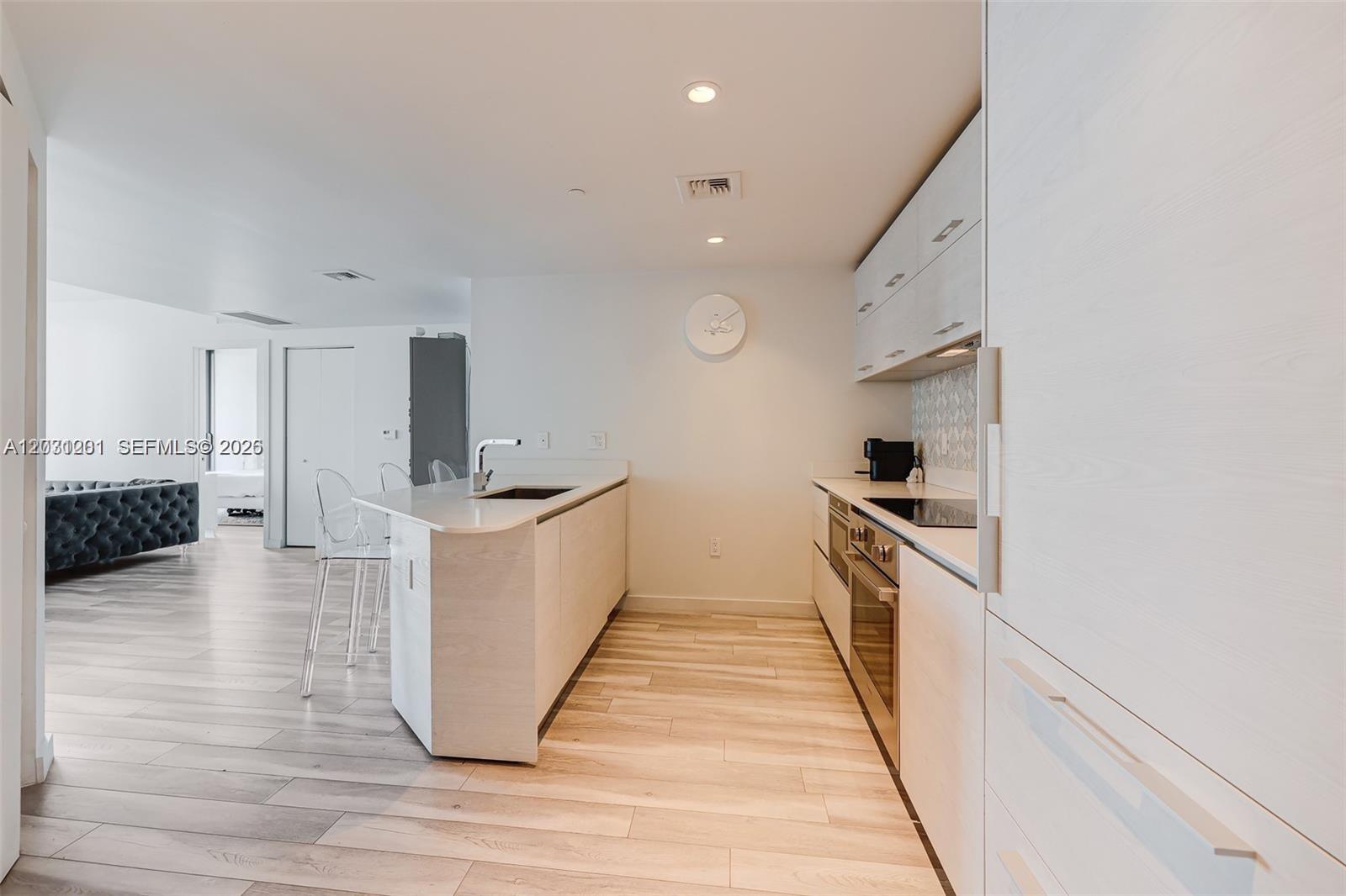 1300 S MIAMI AVENUE CONDO - Residential