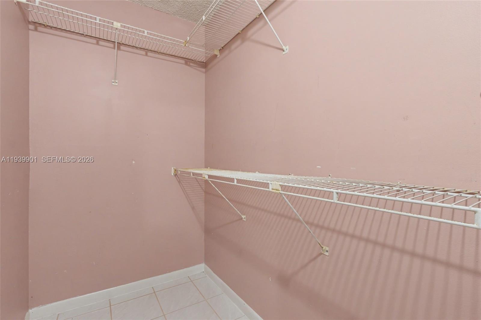 ASHMONT CONDOMINIUM G - Residential