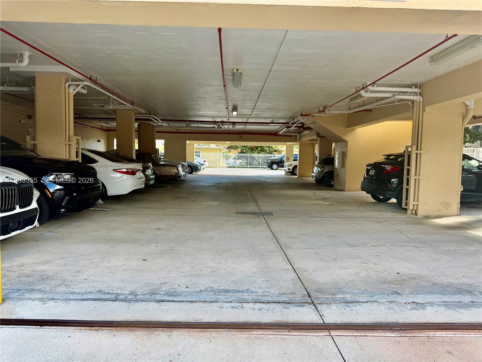 CORAL POINT - Residential Lease