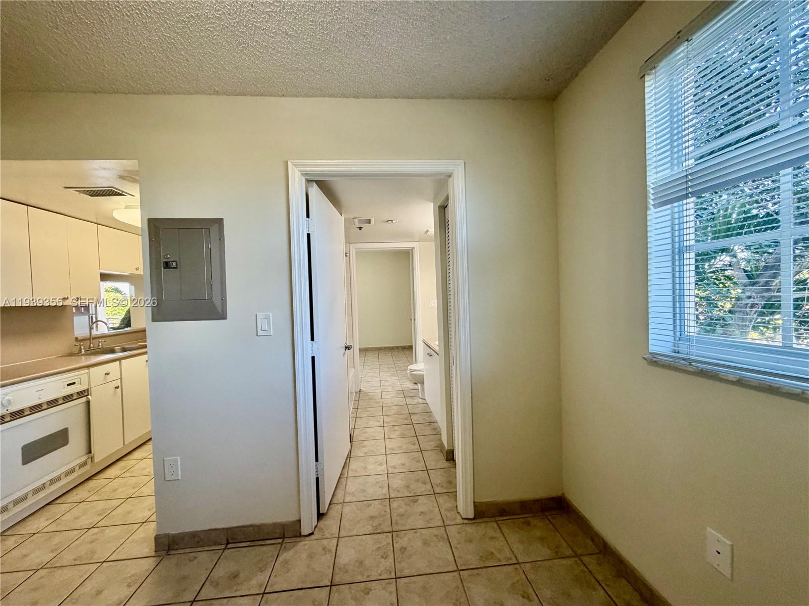 CORAL POINT - Residential Lease