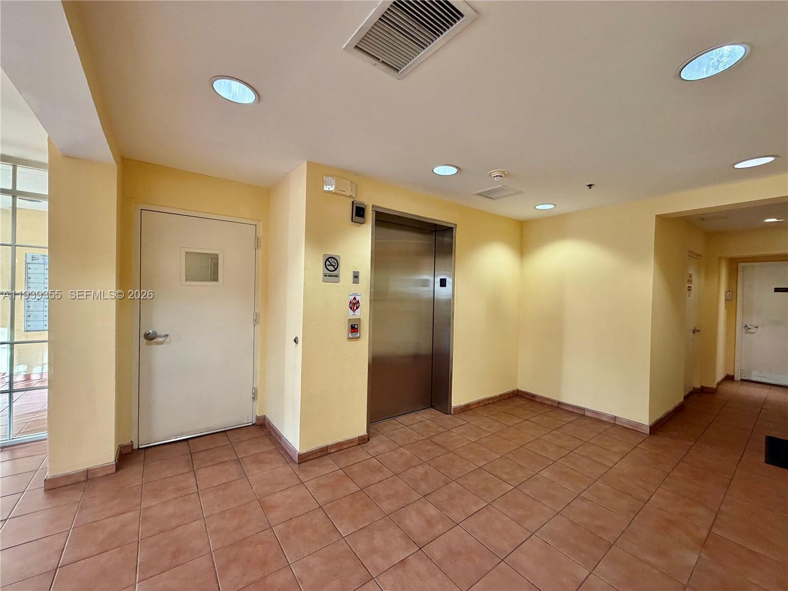 CORAL POINT - Residential Lease