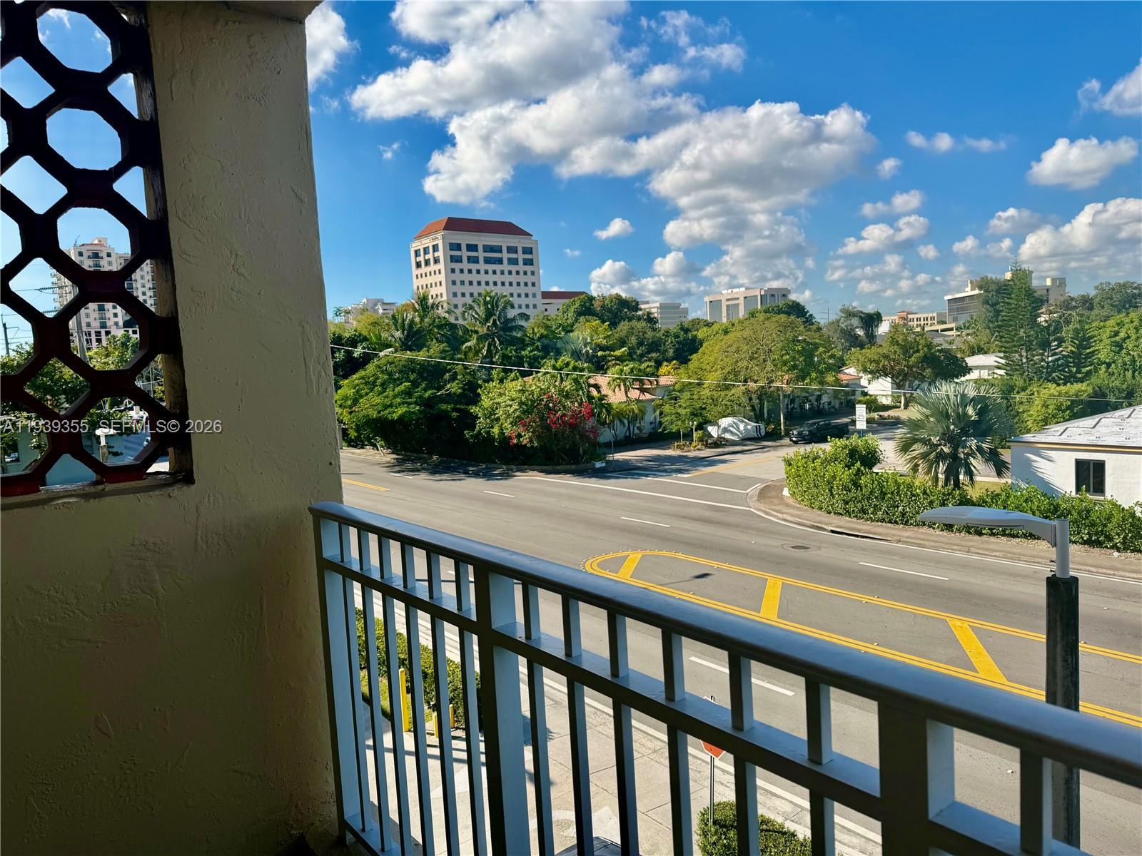 CORAL POINT - Residential Lease