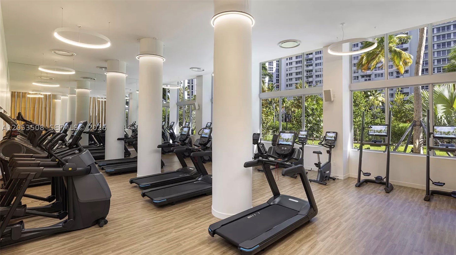 FLAMINGO SOUTH BEACH I CO - Residential Lease