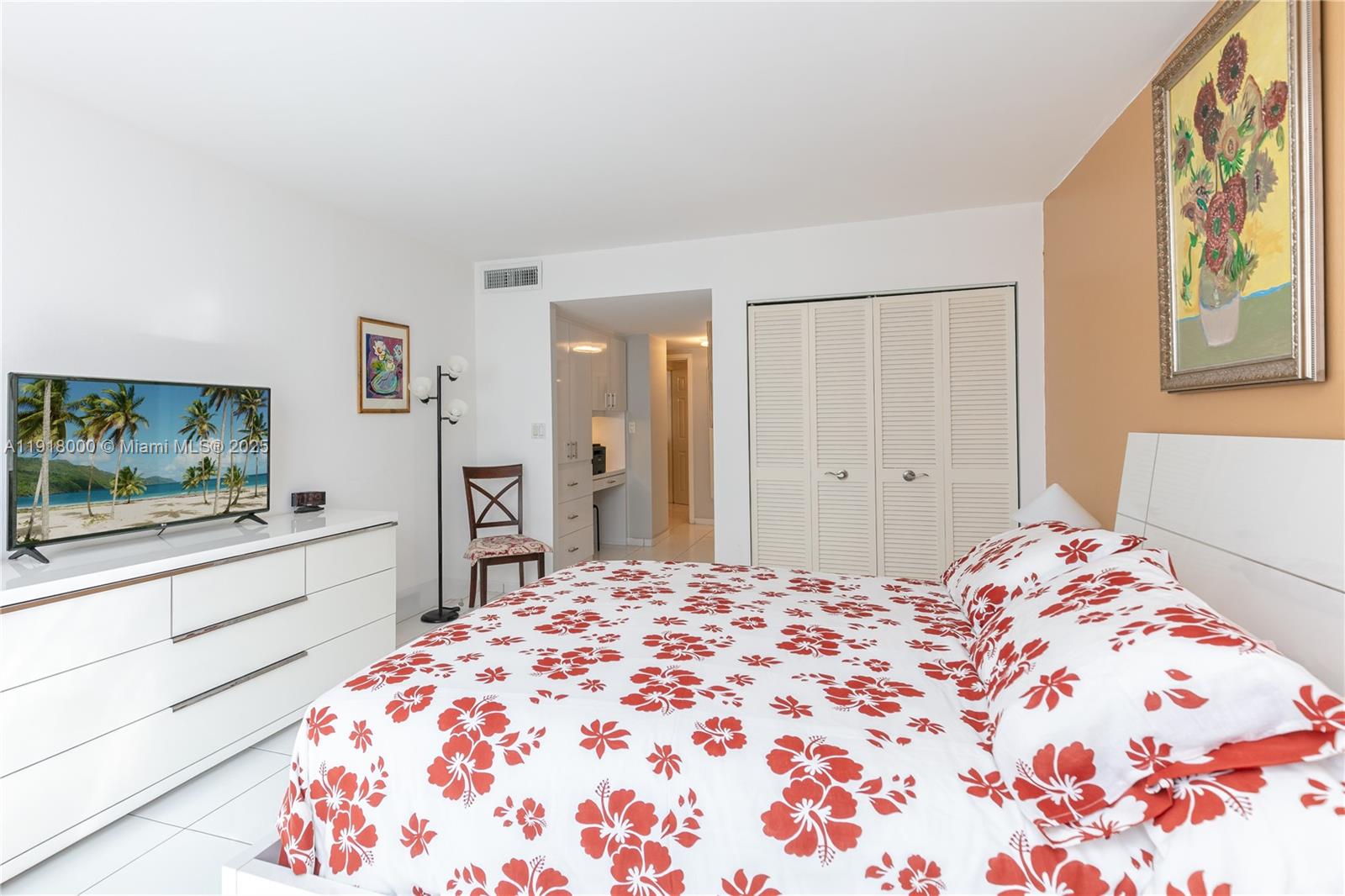 PARKER TOWER CONDO - Residential