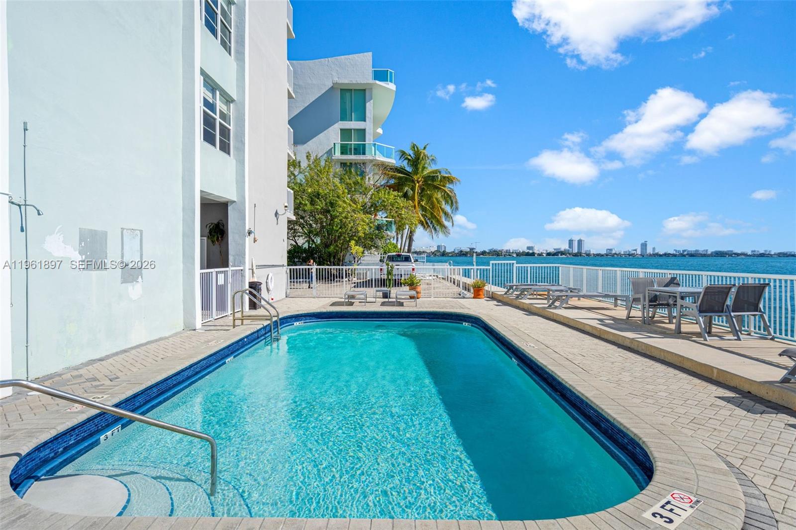 VILLA BAY VISTA CONDO - Residential