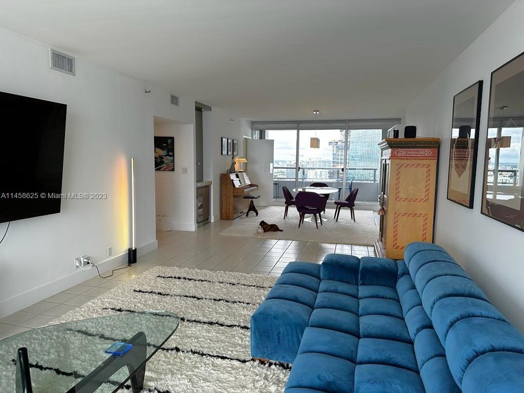 THE PALACE CONDO - Residential Lease