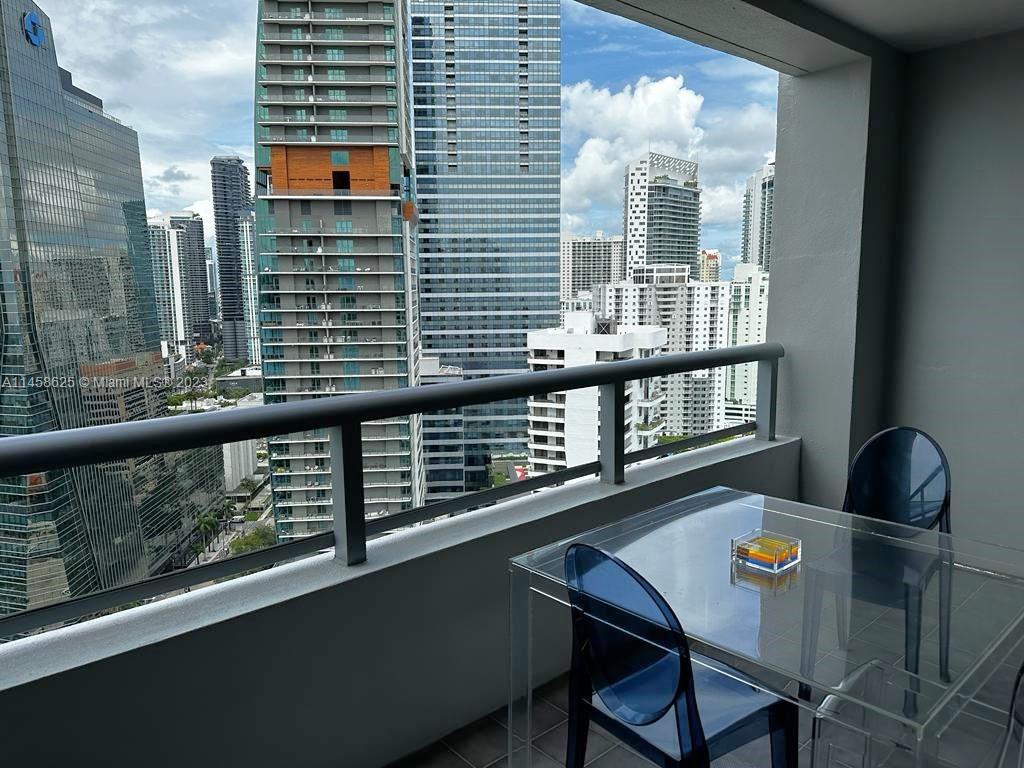THE PALACE CONDO - Residential Lease