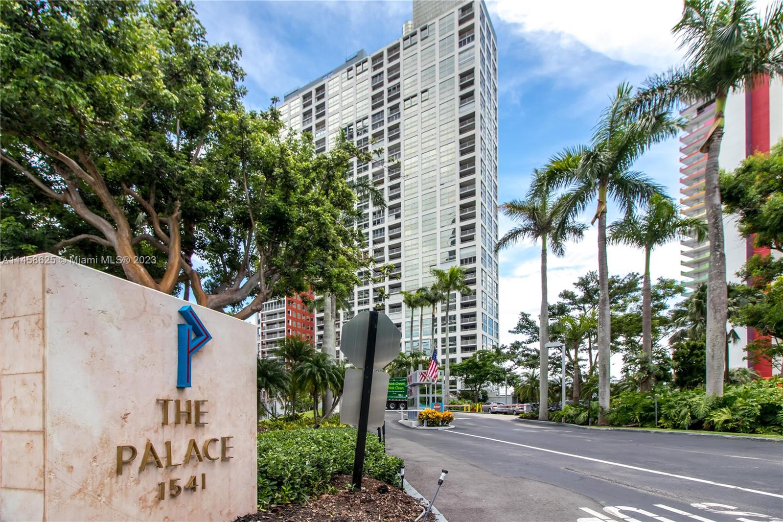 THE PALACE CONDO - Residential Lease