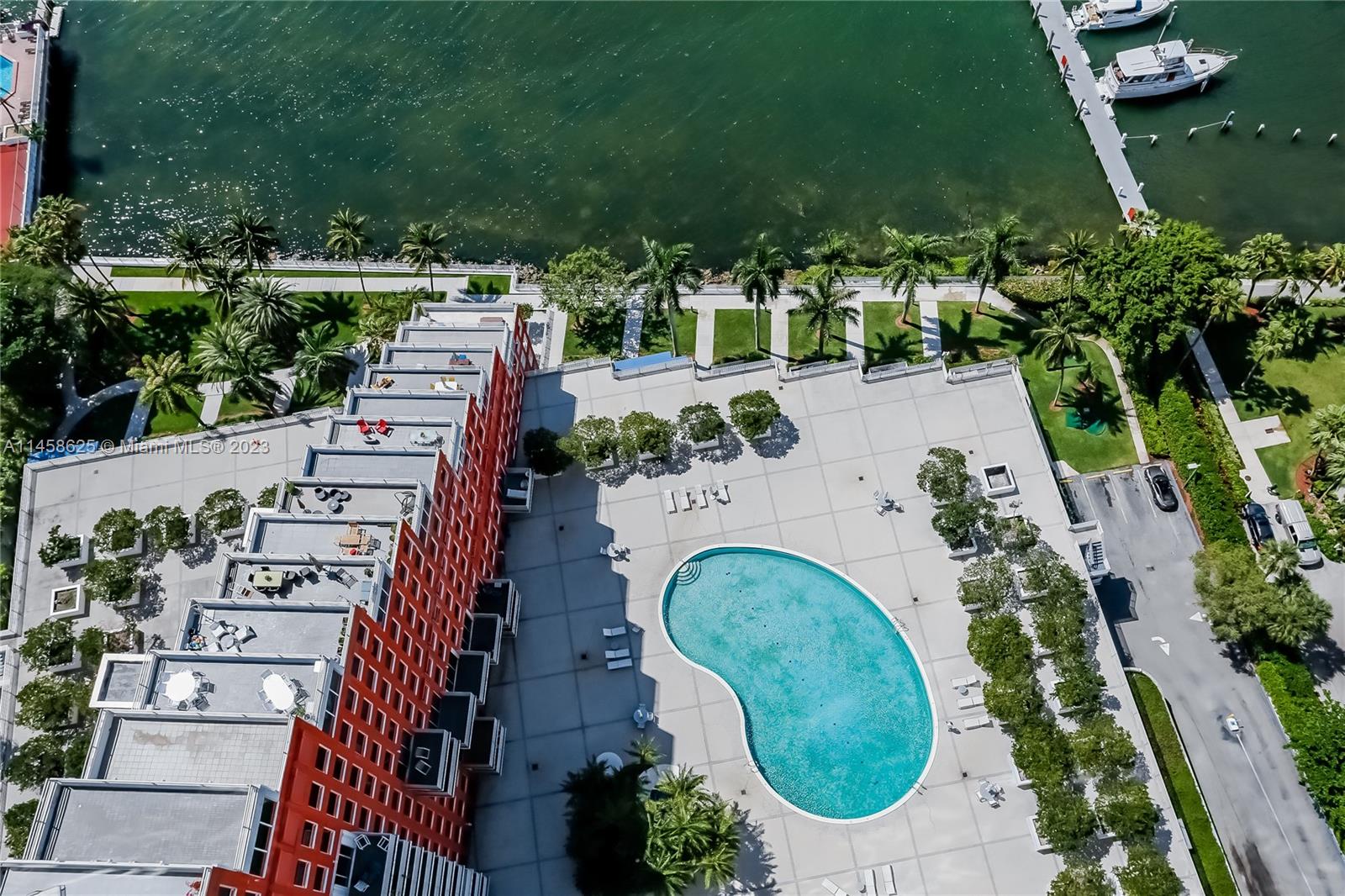 THE PALACE CONDO - Residential Lease