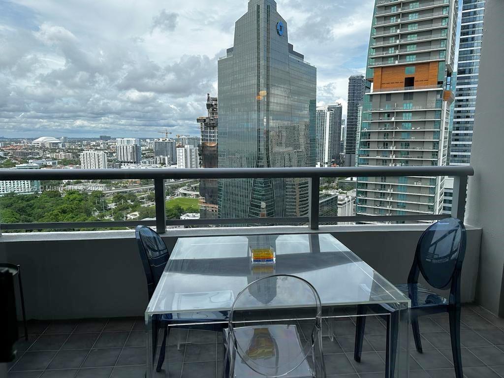 THE PALACE CONDO - Residential Lease