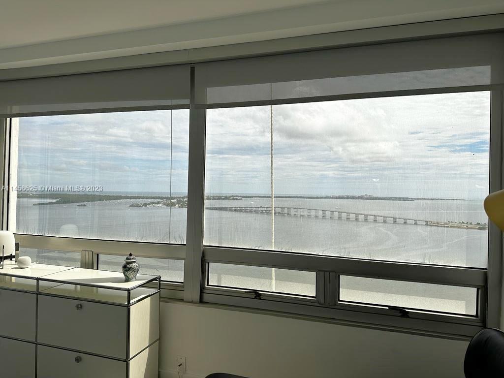 THE PALACE CONDO - Residential Lease