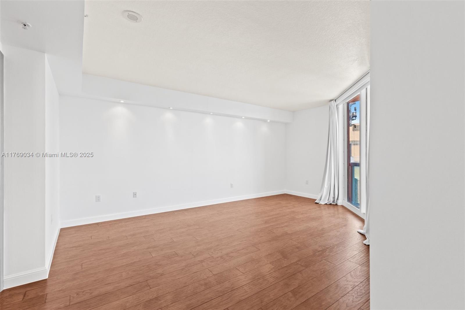Hidden Bay - Residential Lease