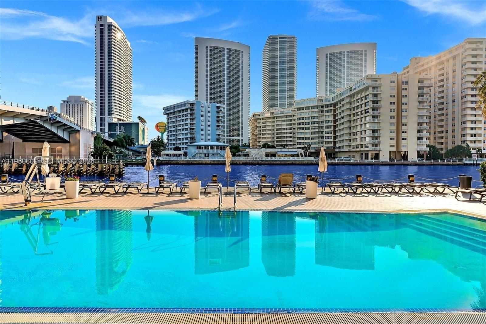 BEACHWALK CONDOMINIUM - Residential