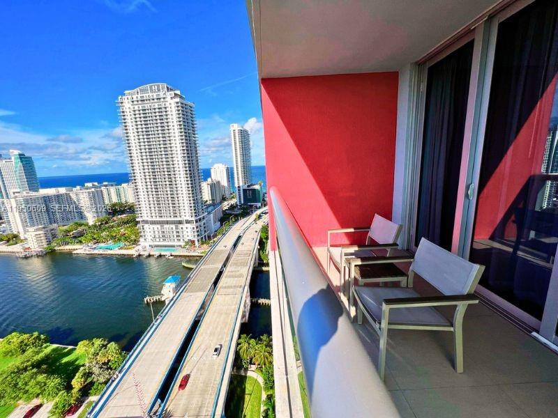 BEACHWALK CONDOMINIUM - Residential