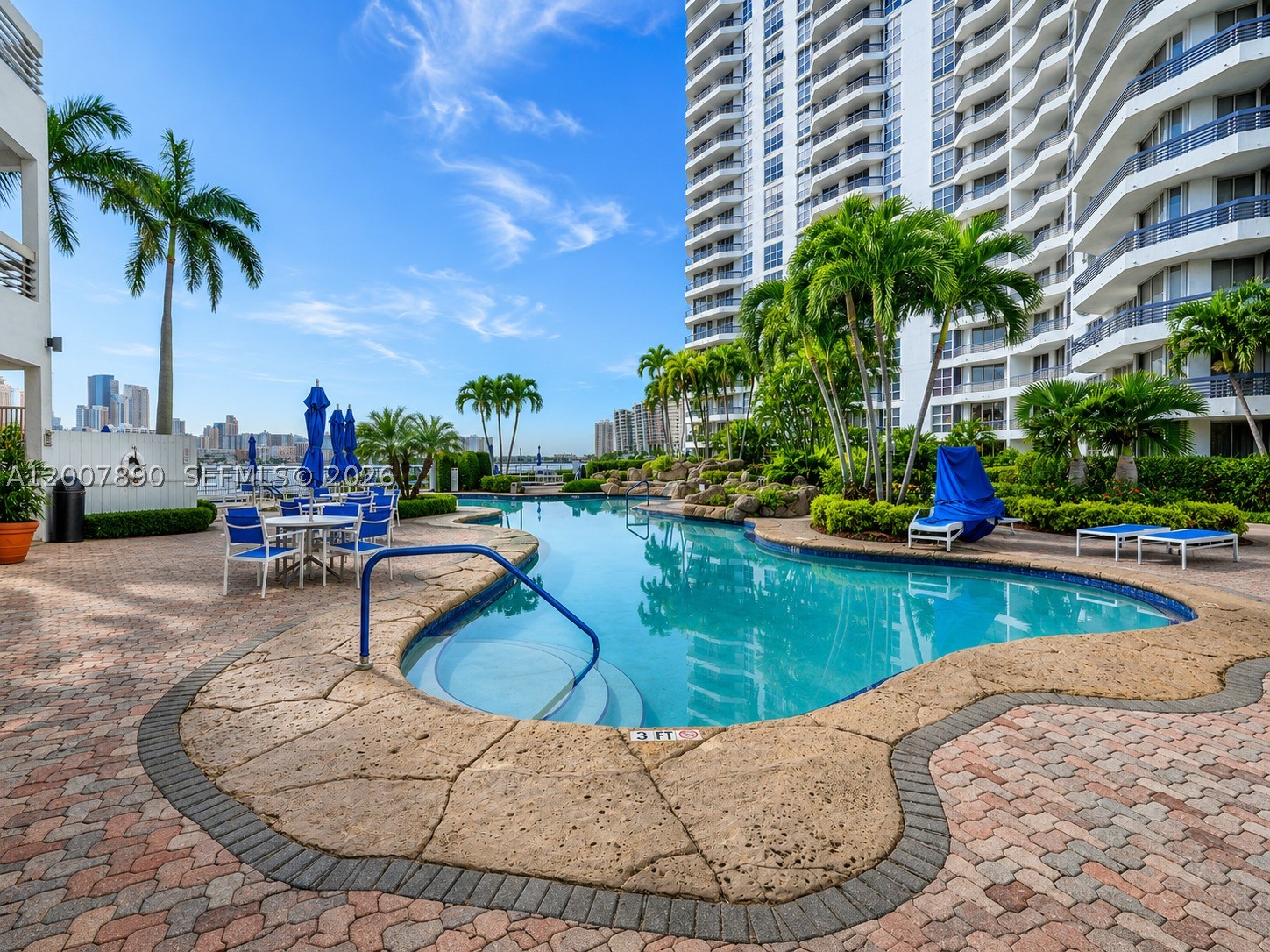 MYSTIC POINTE CONDO NO TW - Residential