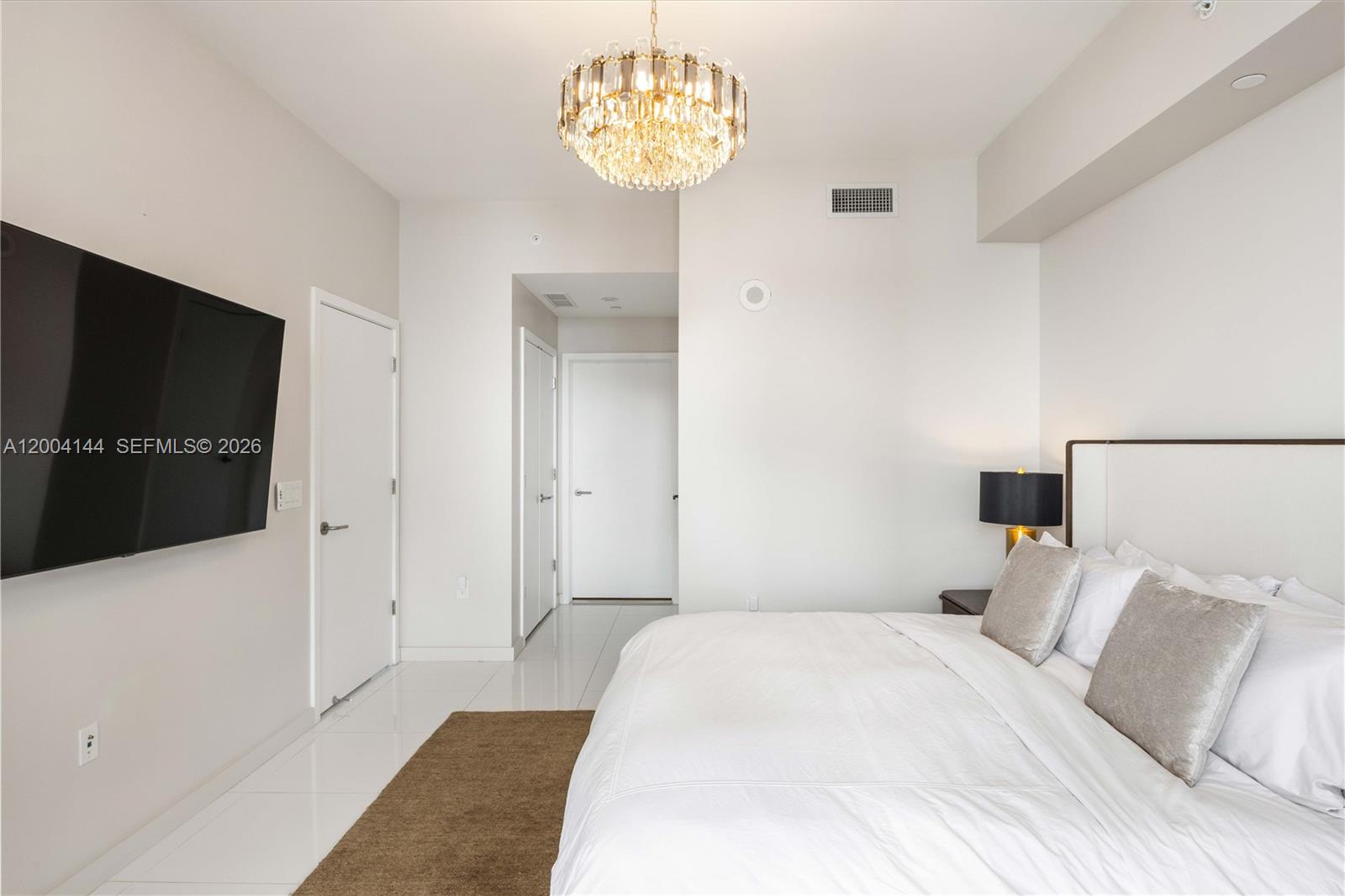 PARAMOUNT MIAMI WORLD - Residential