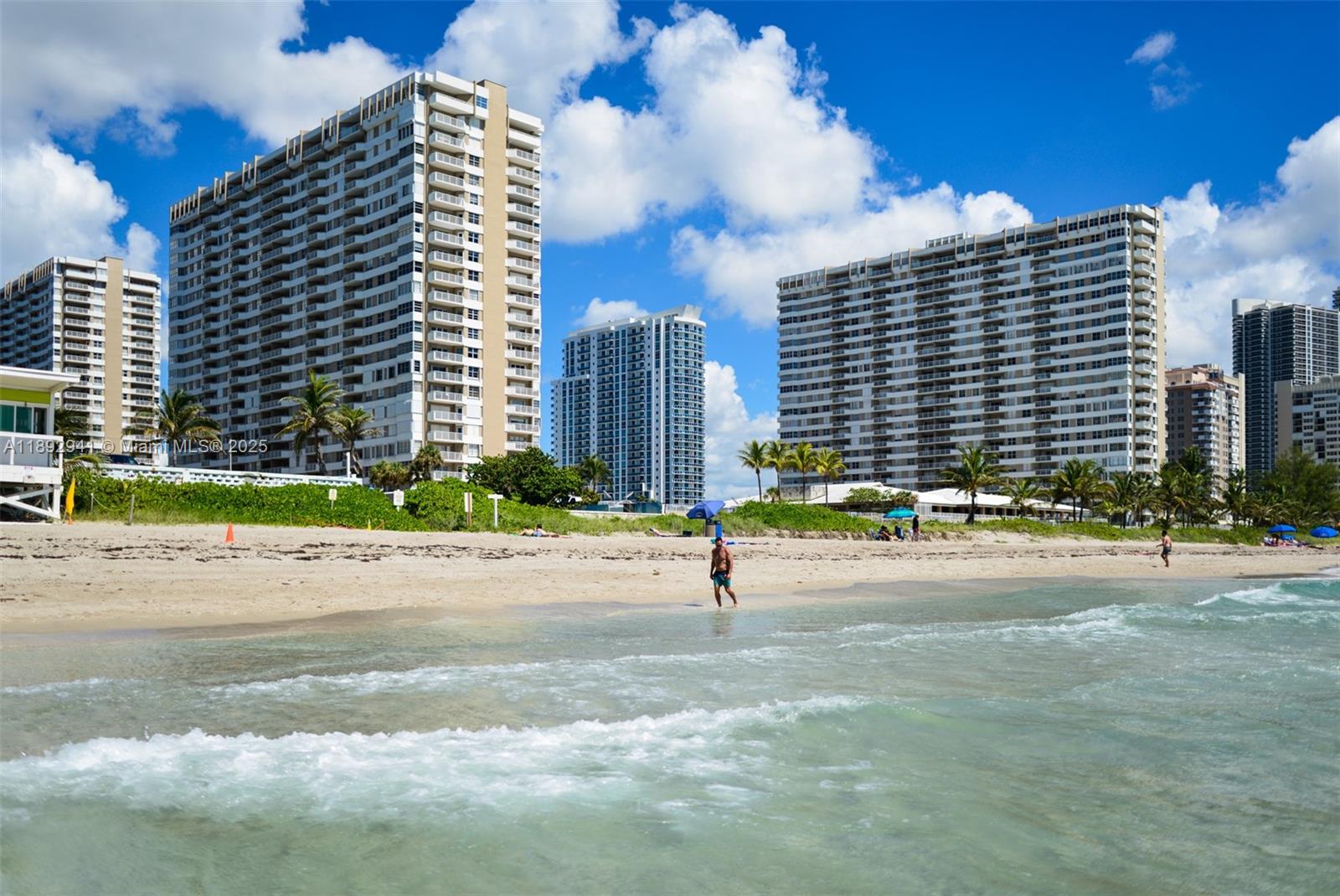 HEMISPHERES CONDO - Residential Lease