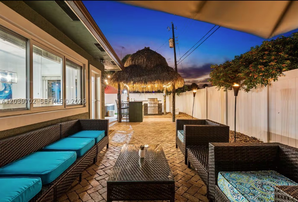 POMPANO BEACH ESTATES - Residential