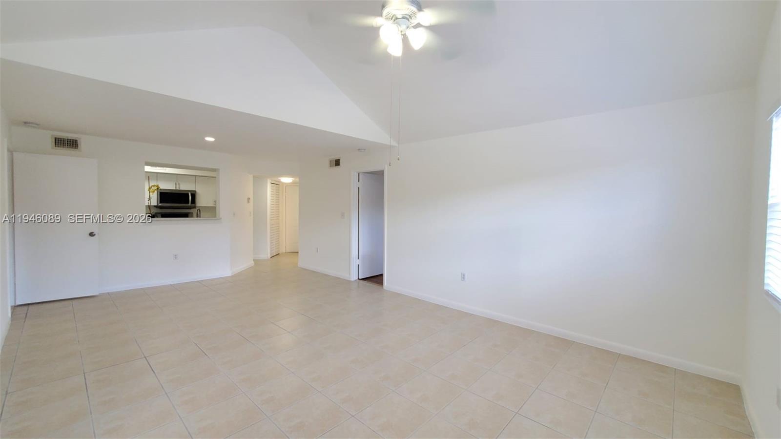 BISCAYNE BEACH CLUB CONDO - Residential