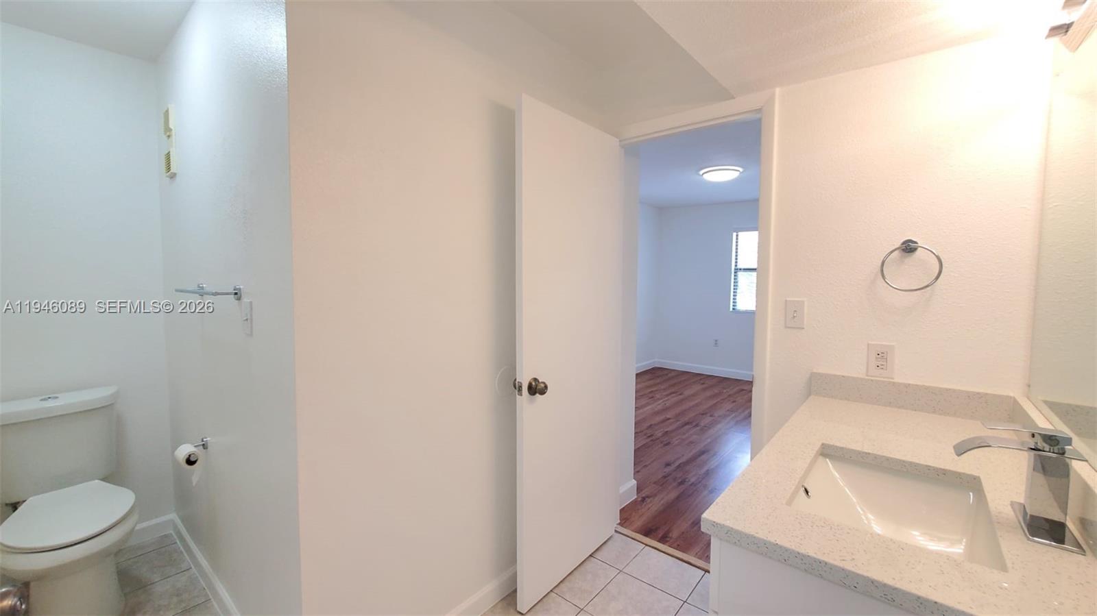 BISCAYNE BEACH CLUB CONDO - Residential