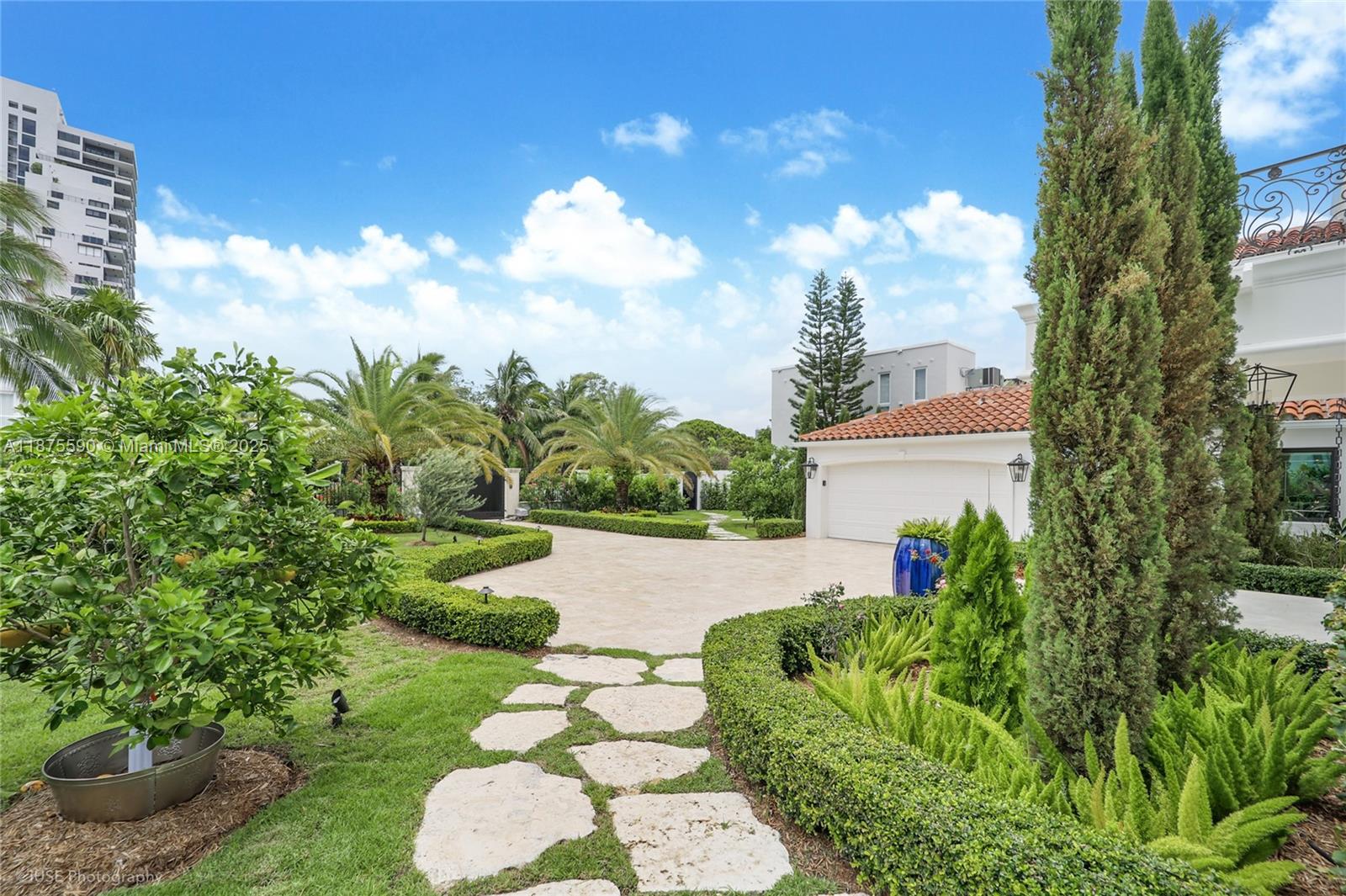BISCAYNE ISL - Residential