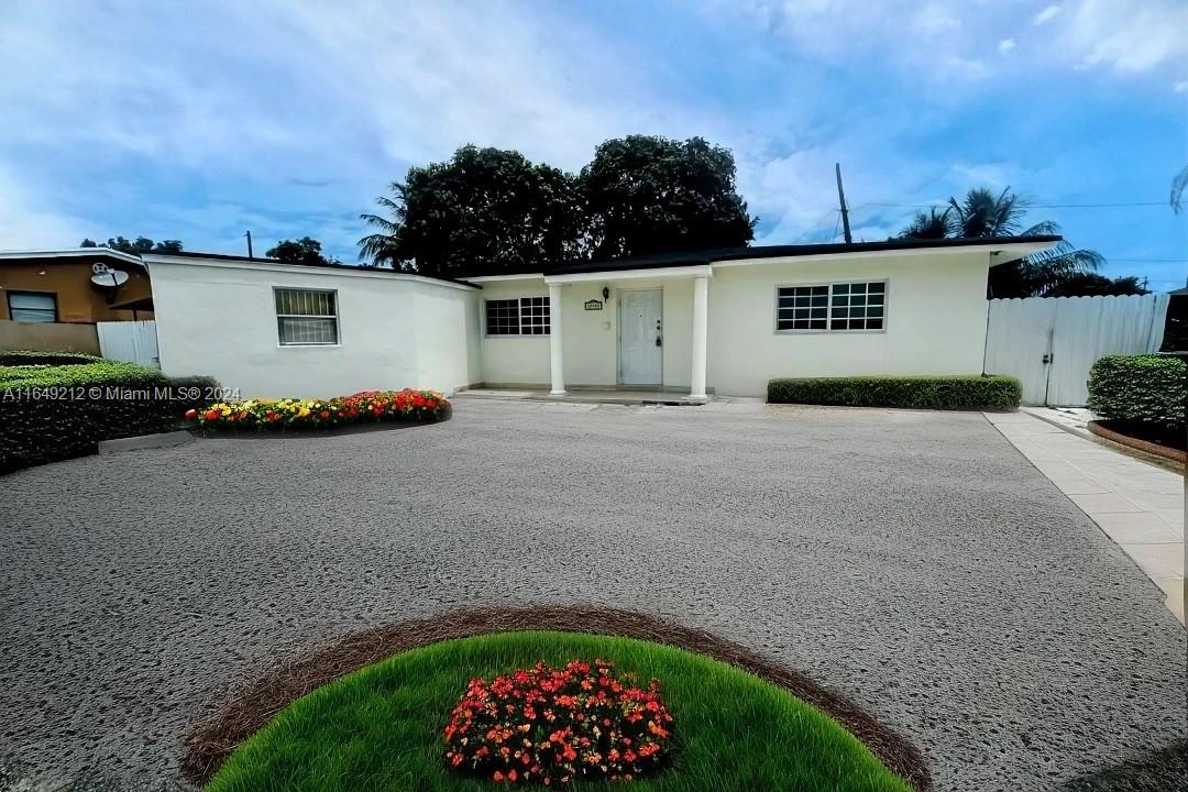 CAROL CITY CORR PL OF - Residential
