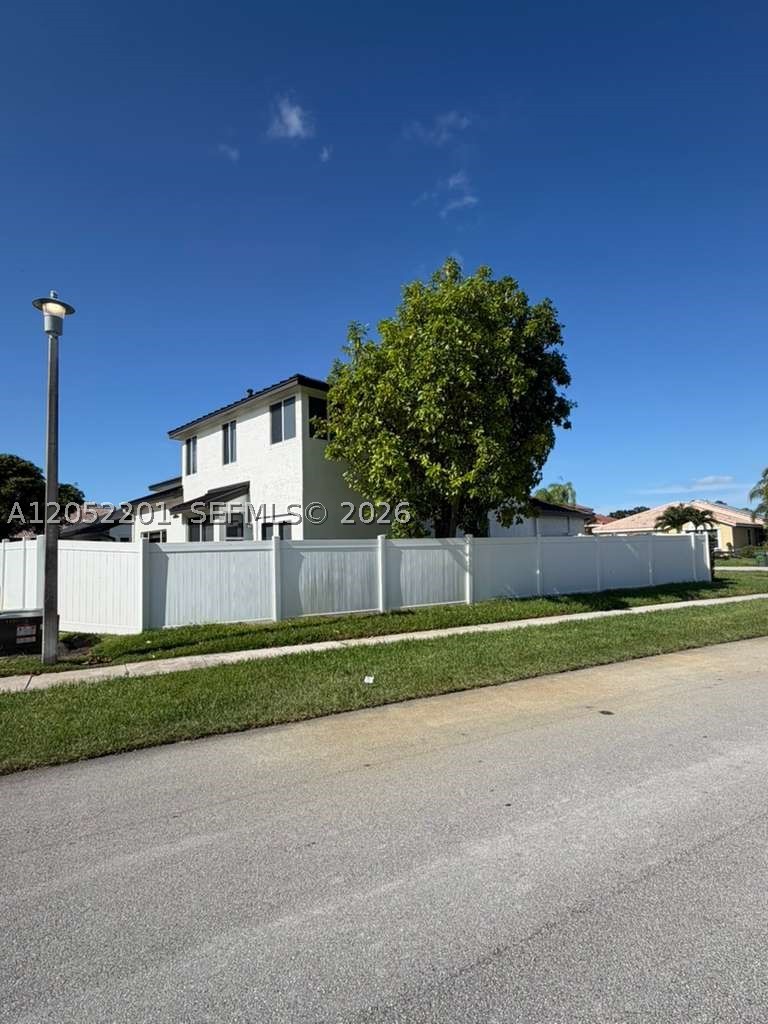 SILVER LAKES AT PEMBROKE - Residential