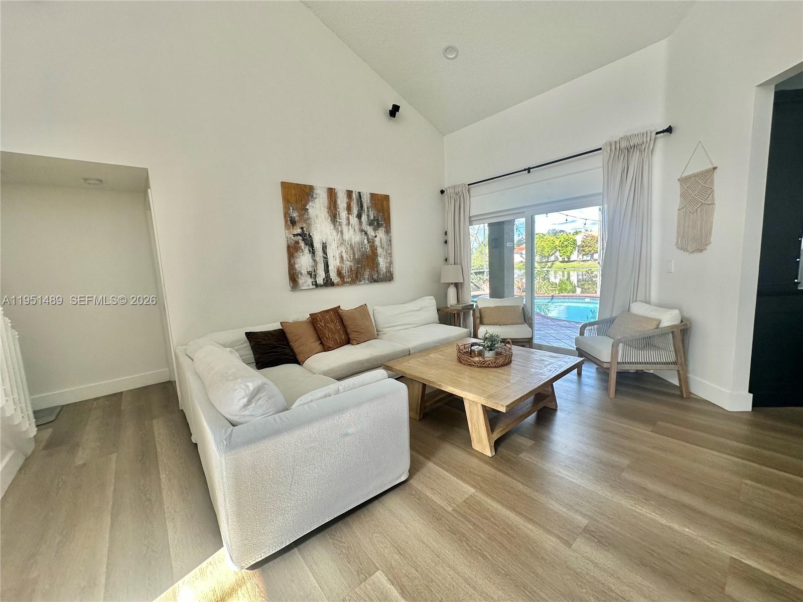 AMERITRAIL SECTION ONE - Residential