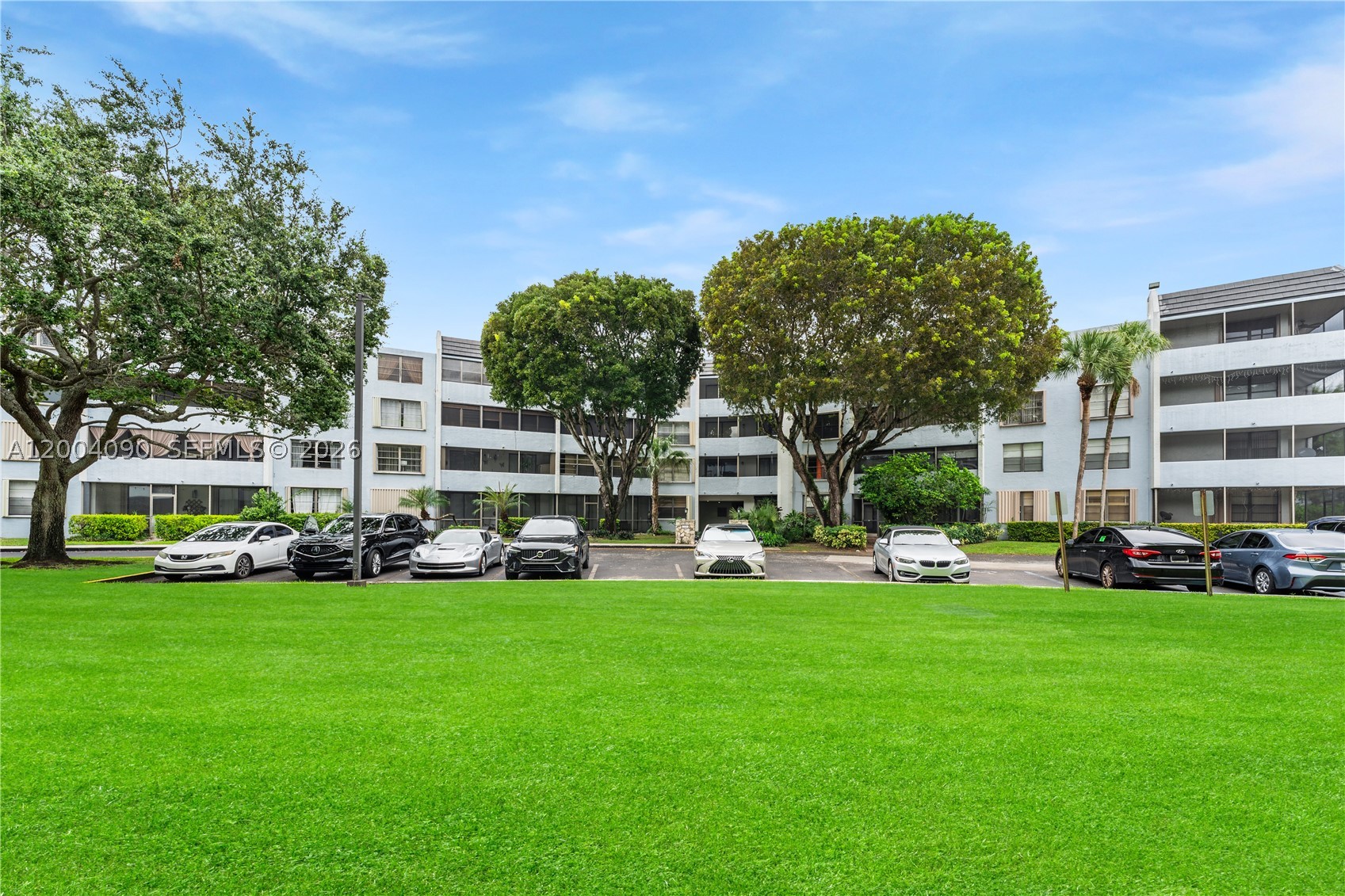 KENDALL GATE CONDO - Residential