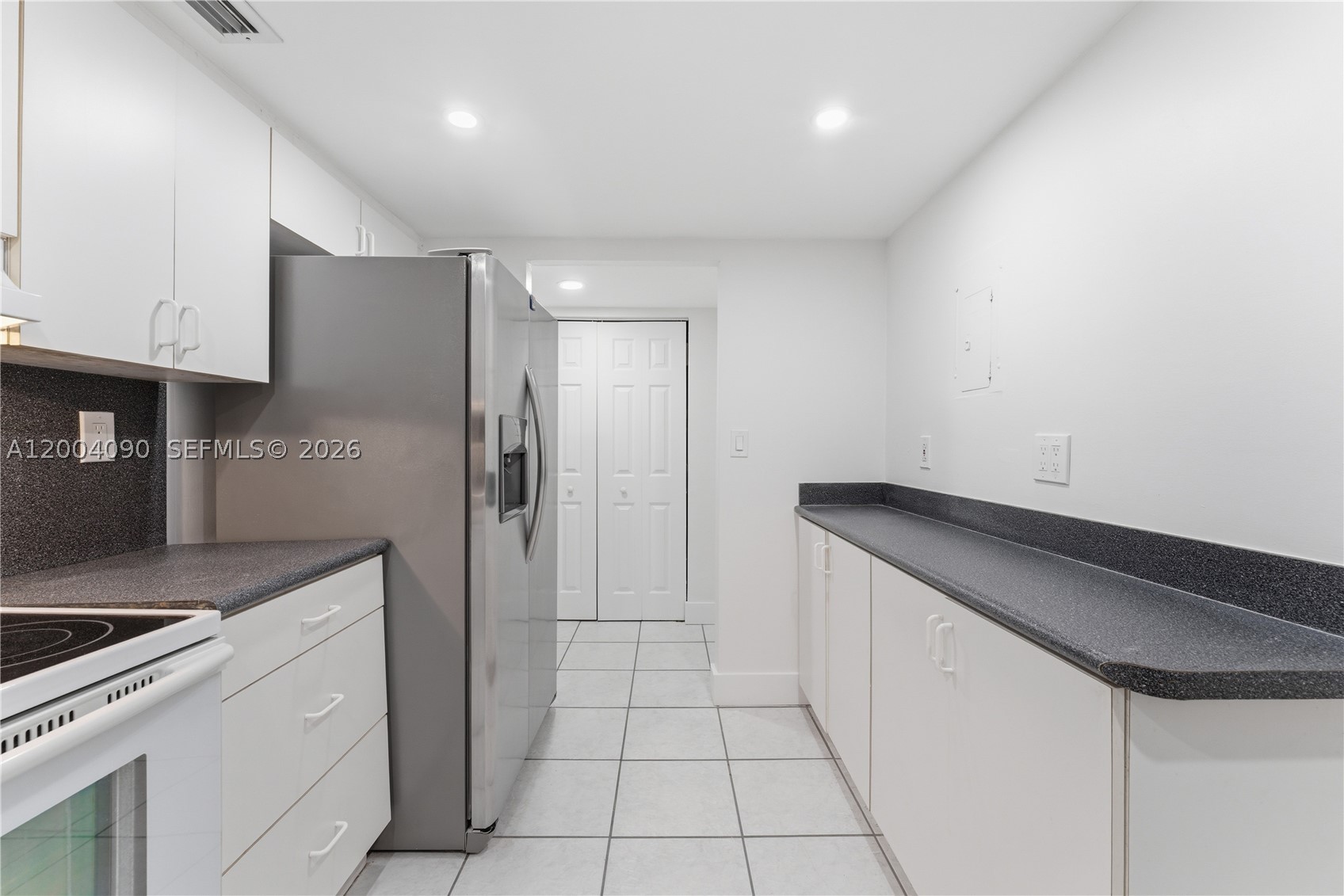 KENDALL GATE CONDO - Residential