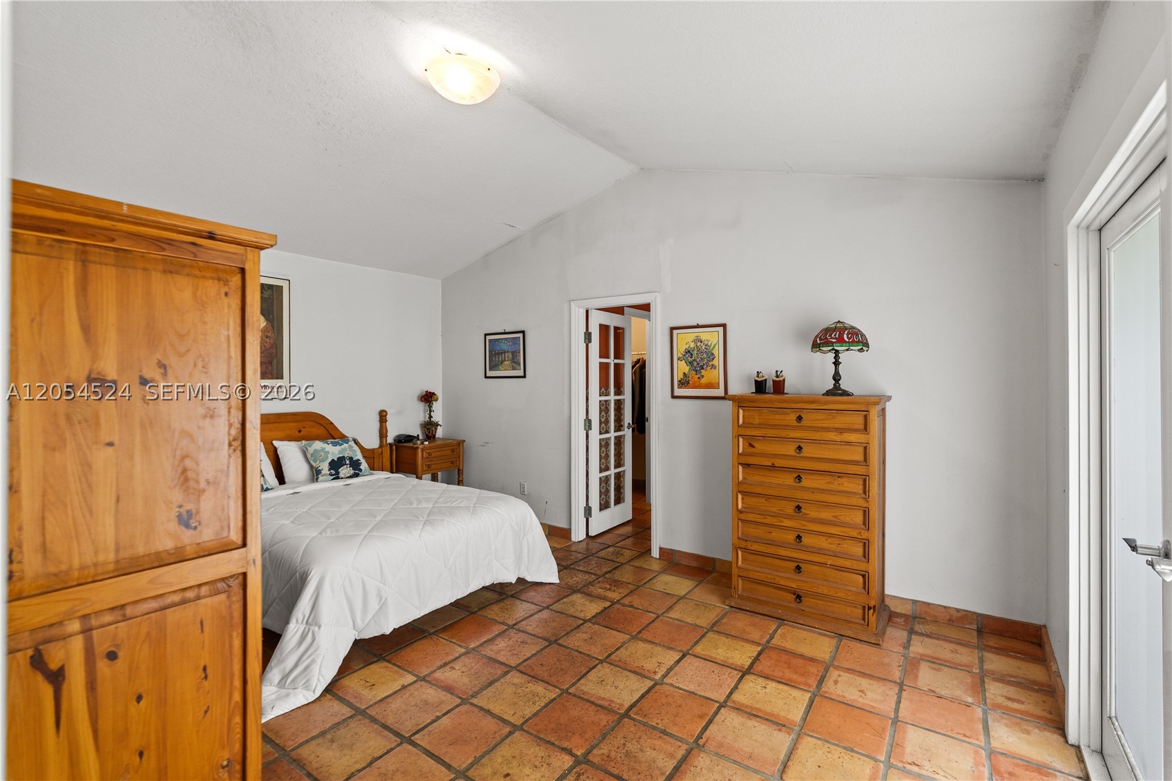 ROYAL GLEN - Residential