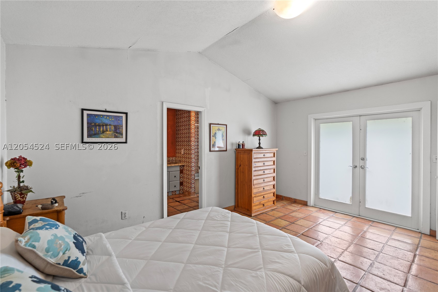 ROYAL GLEN - Residential