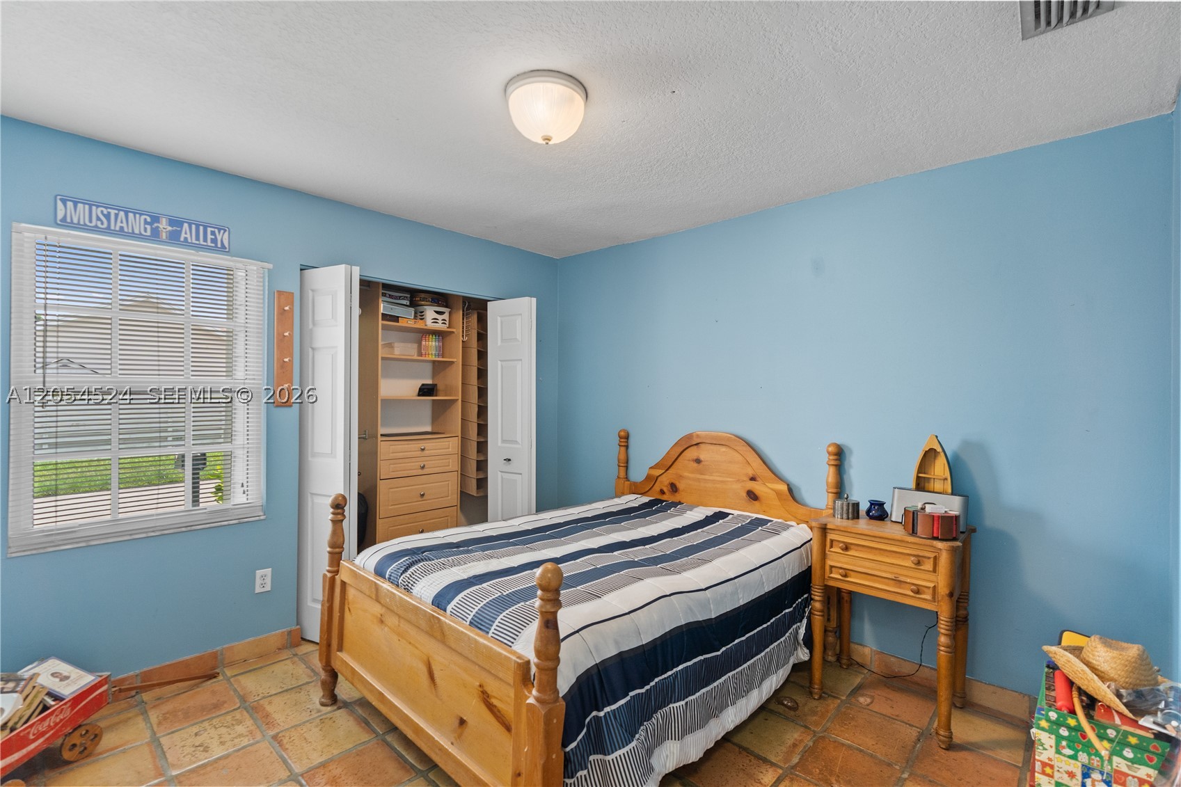 ROYAL GLEN - Residential