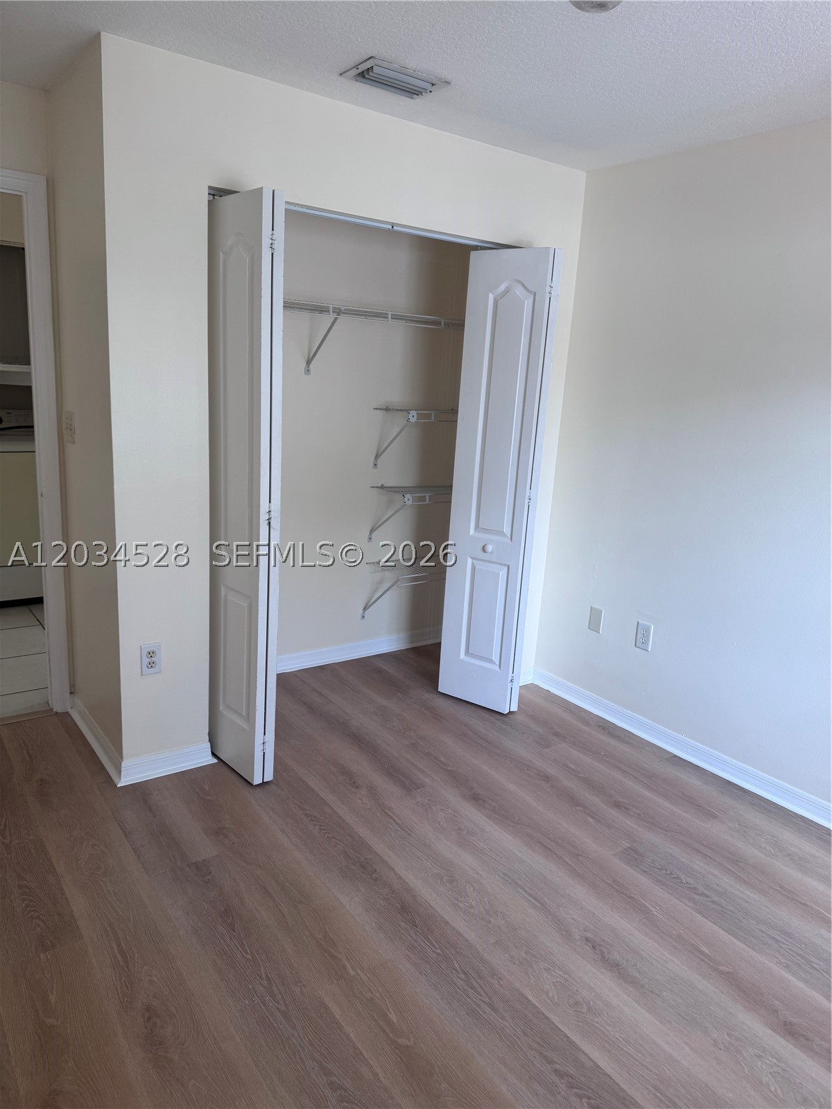 PRECIOUS HOMES AT TWIN LA - Residential Lease
