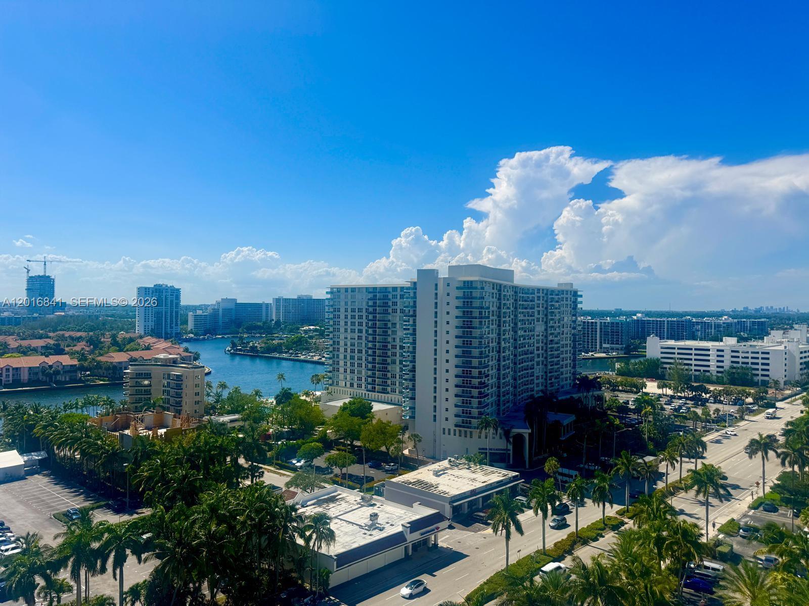 SIAN OCEAN RESIDENCES CON - Residential