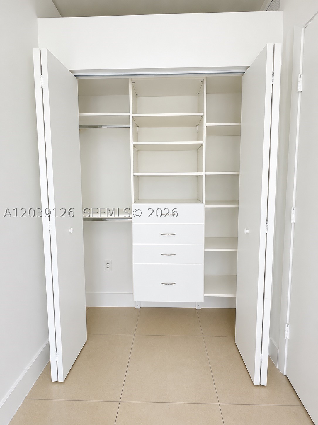 MINT CONDO - Residential Lease