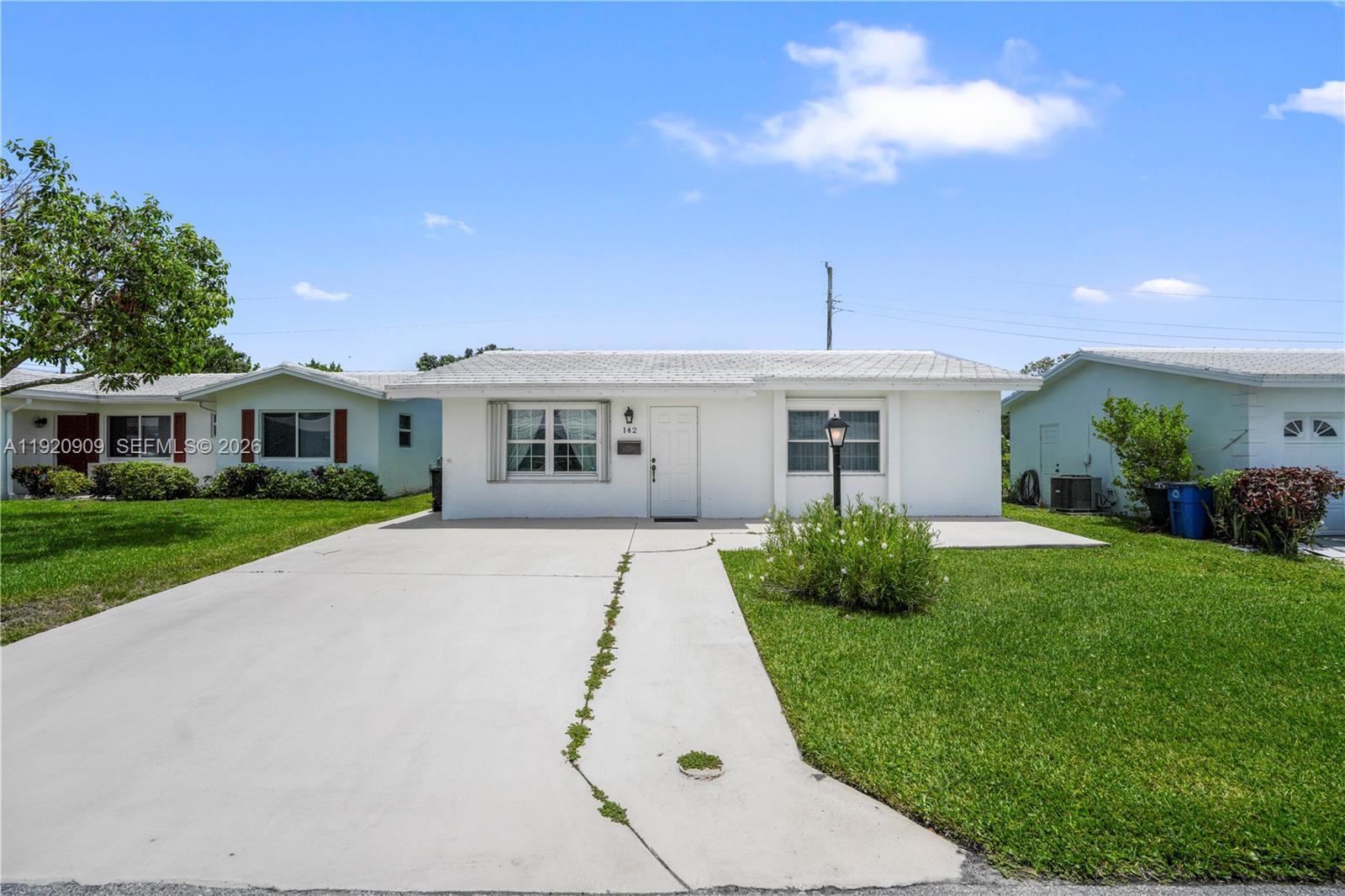 PALM BEACH LEISUREVILLE R - Residential