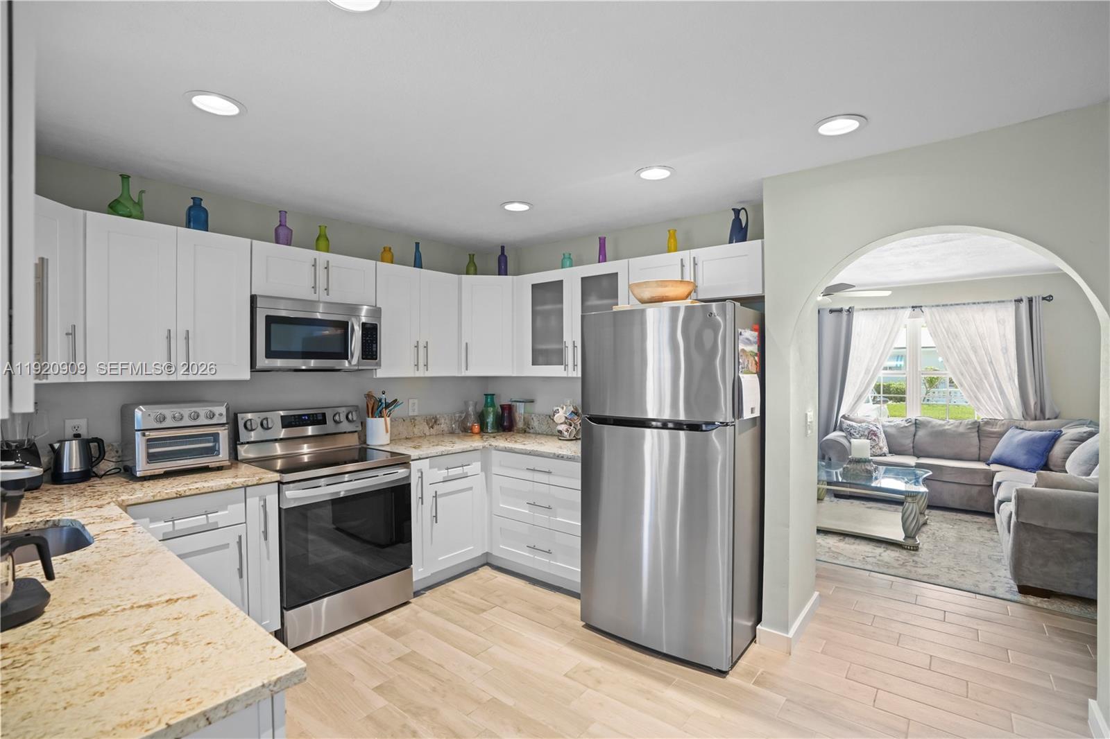 PALM BEACH LEISUREVILLE R - Residential
