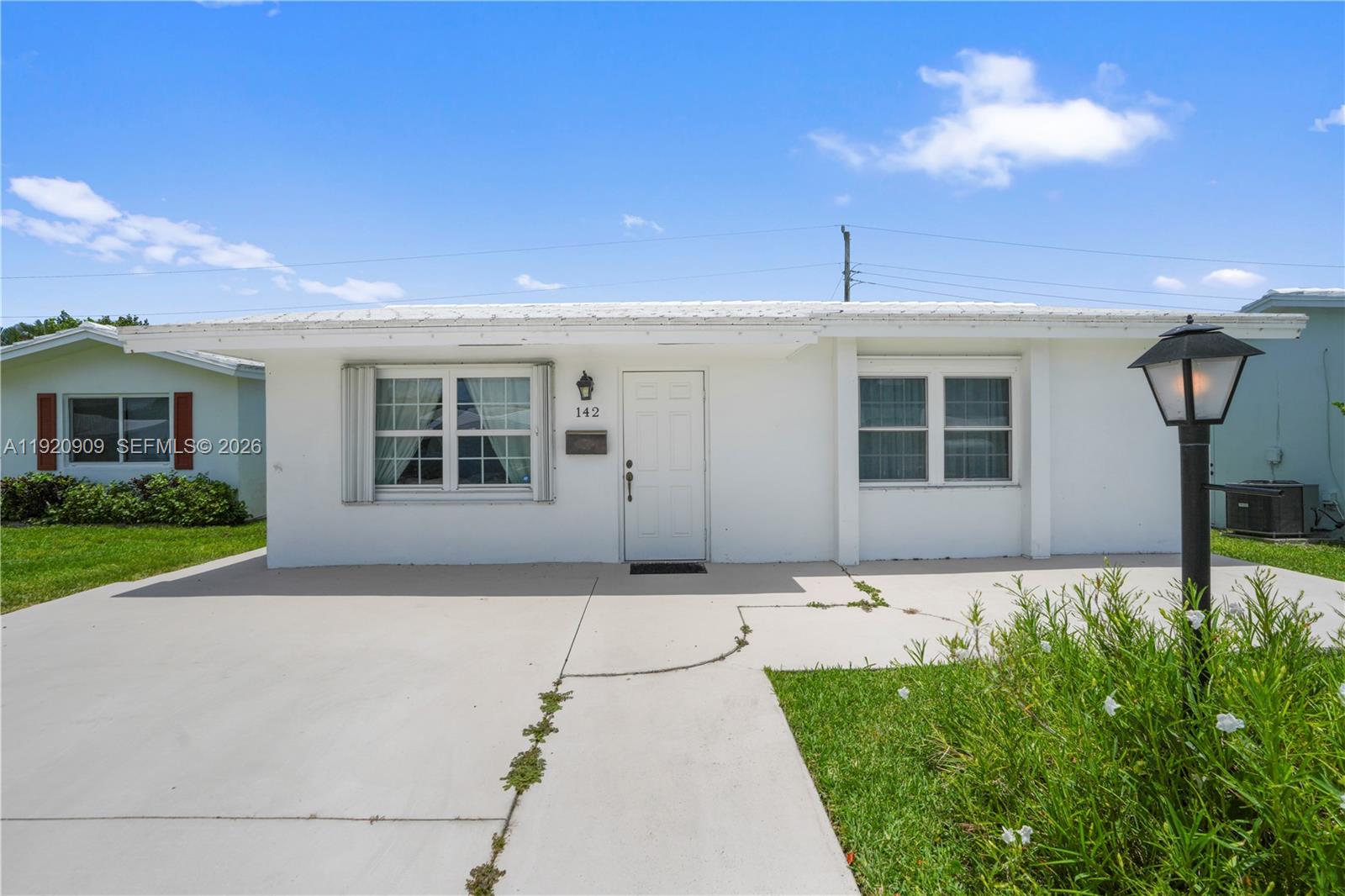 PALM BEACH LEISUREVILLE R - Residential