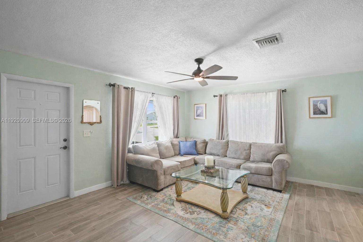 PALM BEACH LEISUREVILLE R - Residential